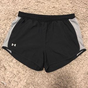 Under armour size S running shorts